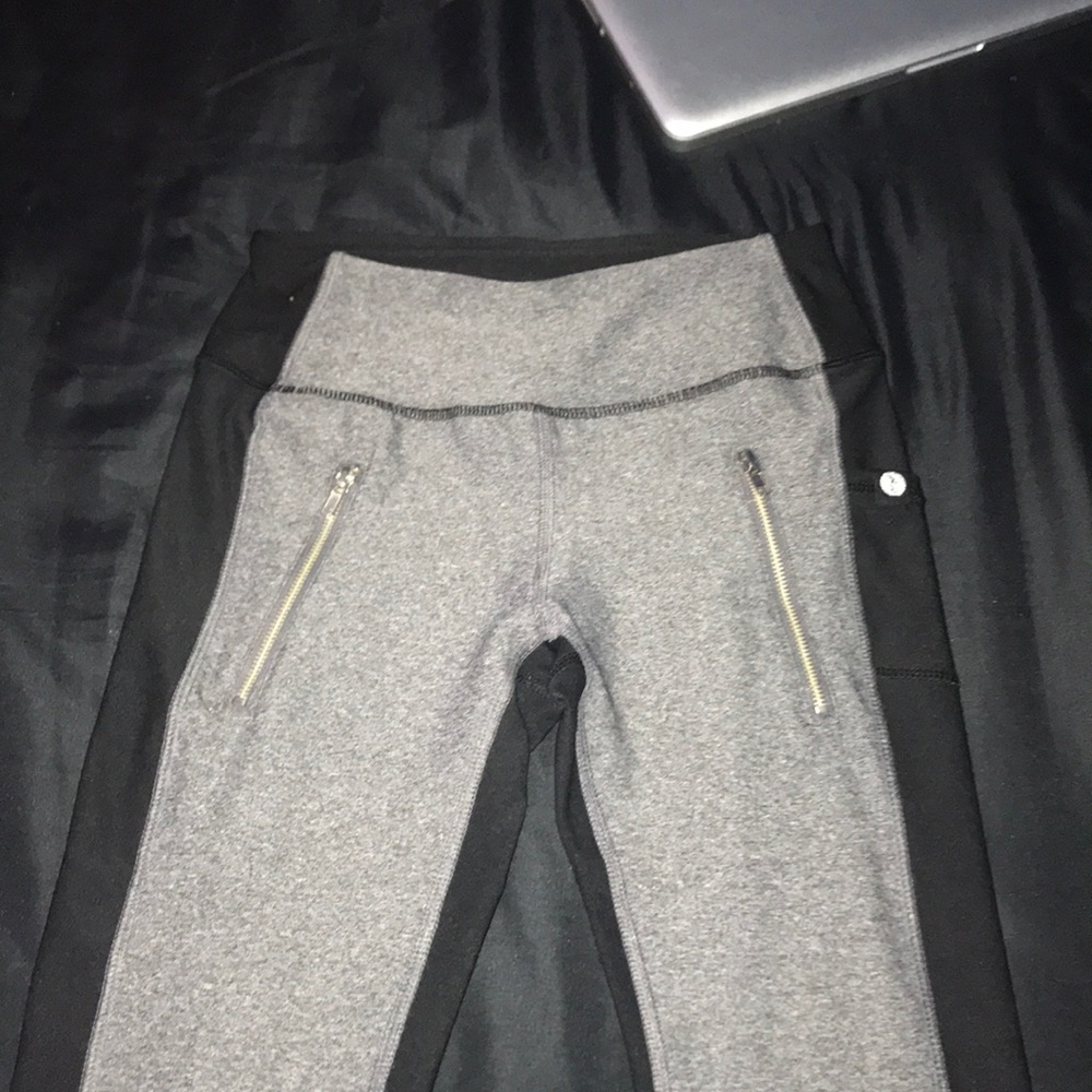Black crop leggings 🎉